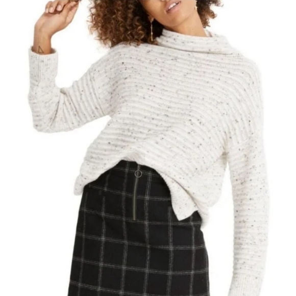 Madewell Donegal Belmont mock turtleneck sweater in coziest yarn size small - Picture 7 of 16